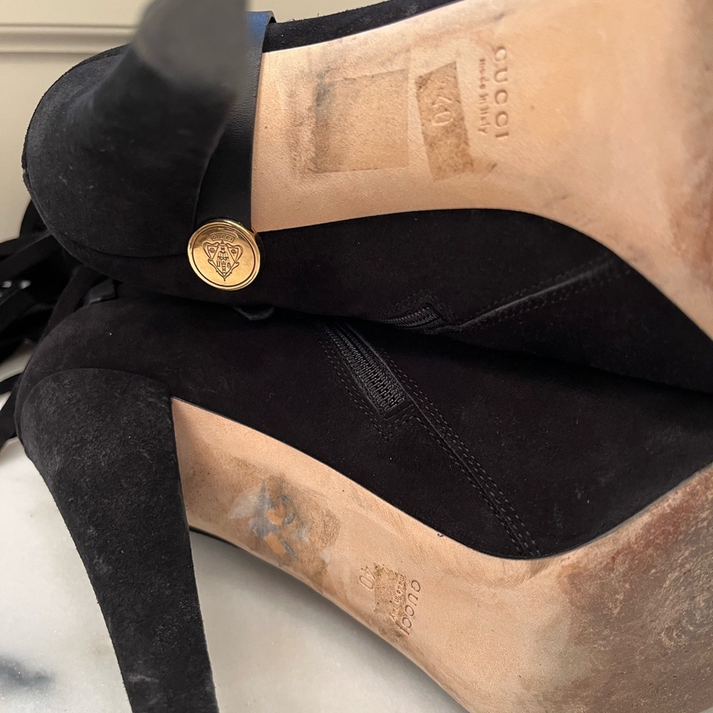 Black suede gucci fringe boots gold bling sz 40 MINT Fabulous for NYE Lifford - Picture 9 of 12